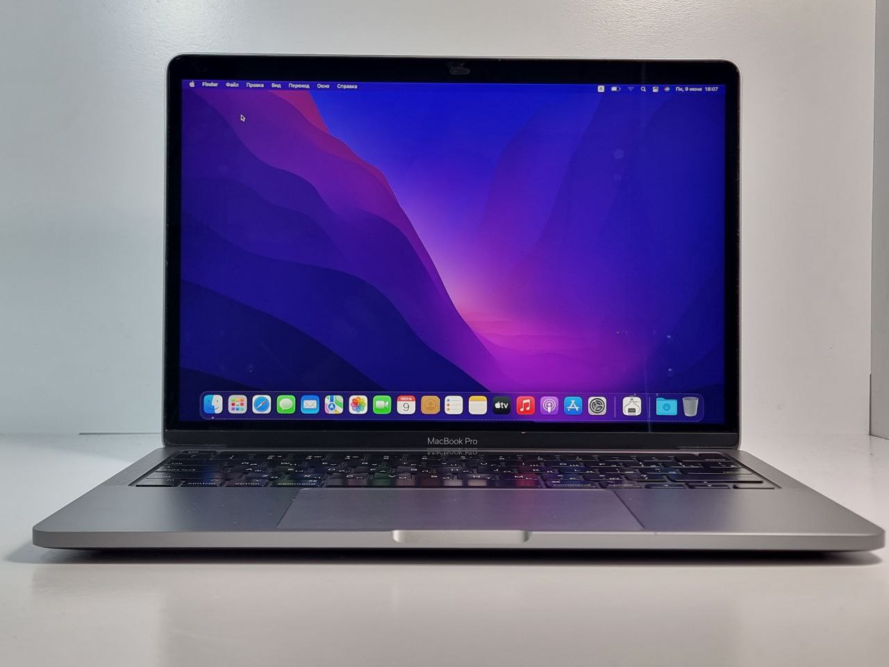 MacBook Pro 13" Touch Bar and Touch ID (Mid 2022) MNEJ3 Space Gray (M2/8Gb/512Gb SSD) (215 циклов) - БУ