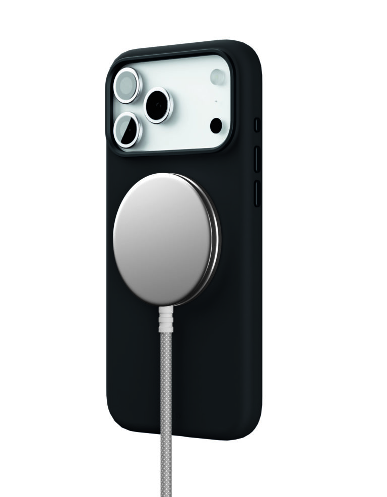 Чехол защитный VLP Aster Pro Case с MagSafe для iPhone 17 Pro, черный