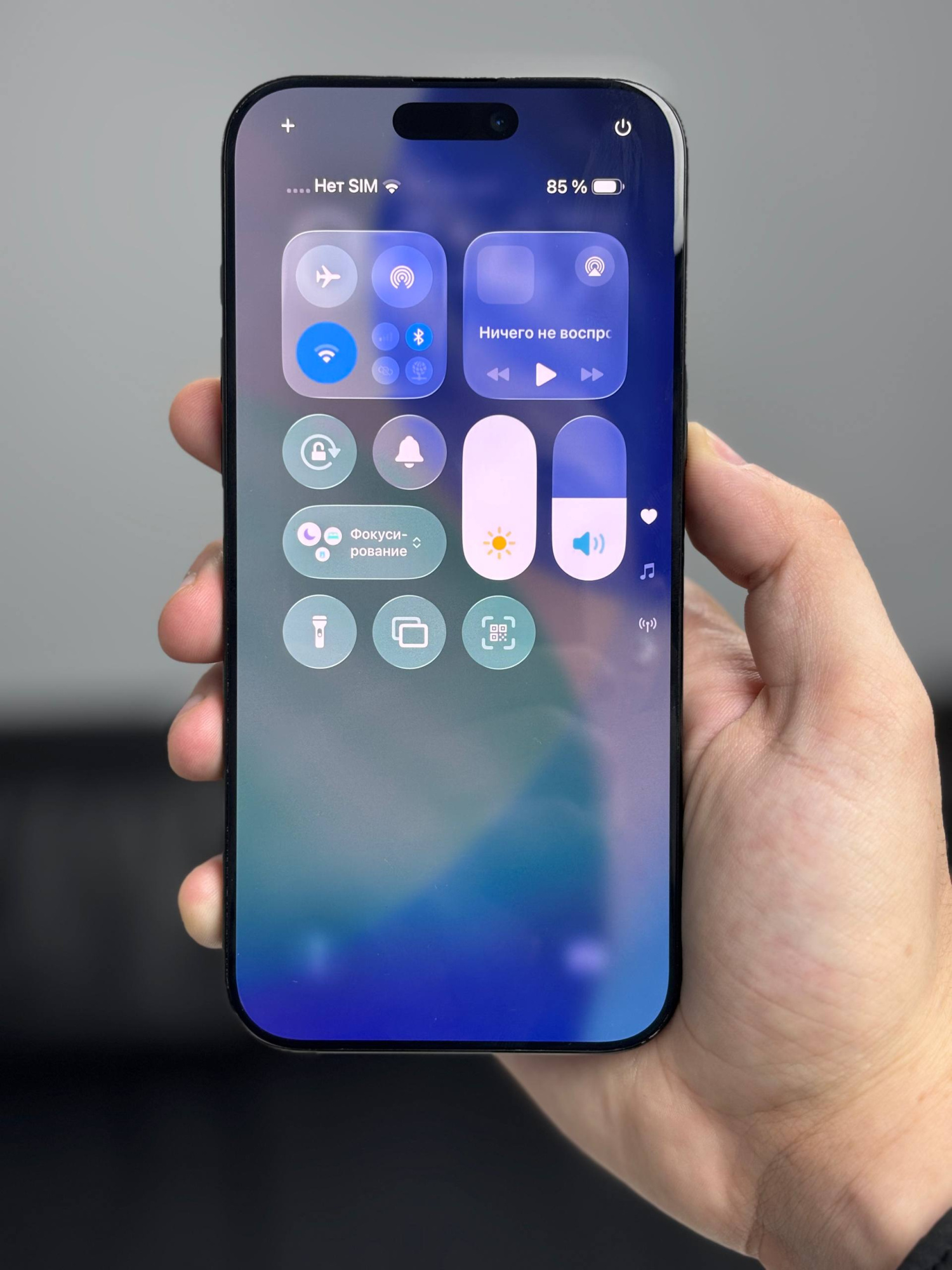 iPhone 16 Pro Max 256Gb Black Titanium (1 sim + eSIM / 100% / без коробки) - Б/У . . . iPhone 16 Pro Max 256Gb Black Titanium (1 sim + eSIM / 100% / без коробки) - Б/У . . .