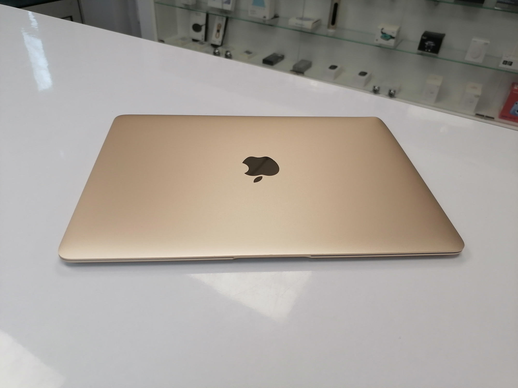 MacBook 12" Retina (Early 2016) Gold MLHE2 (Core m3 1,1 GHz/8Gb/внешний 128Gb SSD / Без коробки) - Б/У